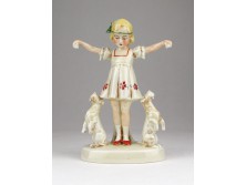 Pitiző foxik német porcelán figura 14.5 cm
