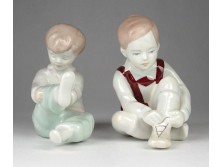 Jelzett Aquincumi porcelán fiú - lány figura pár