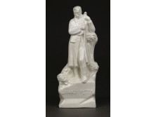 Dankó Pista porcelán szobor talapzaton 13 cm