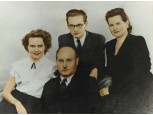 Régi színezett művészi családi fotográfia 42 x 53 cm