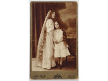 Sellei Károly fotográfus : Antik hosszú hajú anya és lánya portré fotográfia frizura divat