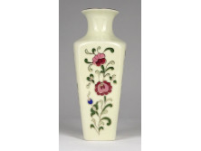 Vajszínű Zsolnay porcelán váza 14.5 cm