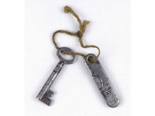 Antik bécsi Franz Wertheim páncélszekrény kulcs pár