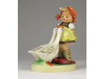 Régi Hummel porcelán kislány libákkal