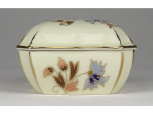 Búzavirágos vajszínű Zsolnay porcelán bonbonier