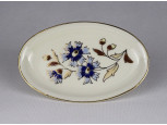 Ovális alakú vajszínű Zsolnay porcelán búzavirágos hamutál tálka