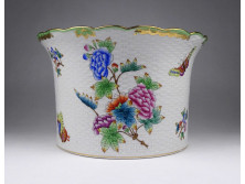 Hatalmas méretű, Viktória mintás Herendi porcelán kaspó 15.5 x 24.5 cm