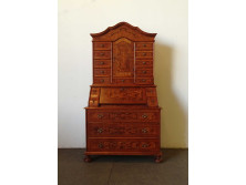 Biedermeier stílusú szekreter tabernákulum