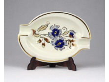 Vajszínű búzavirág mintás Zsolnay porcelán hamutál